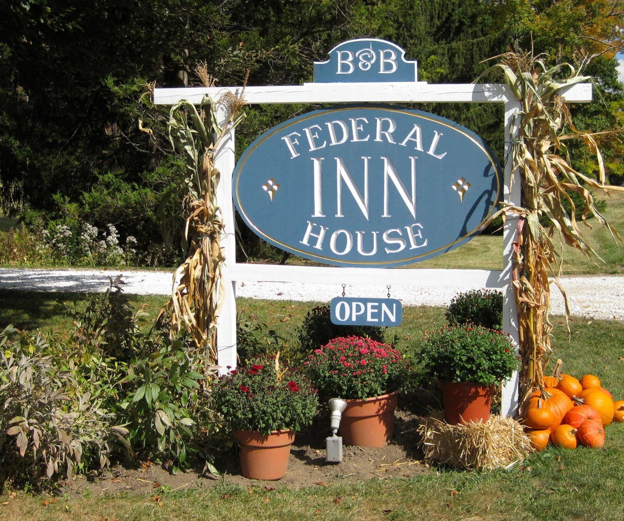 Federal House Inn ลี ภายนอก รูปภาพ