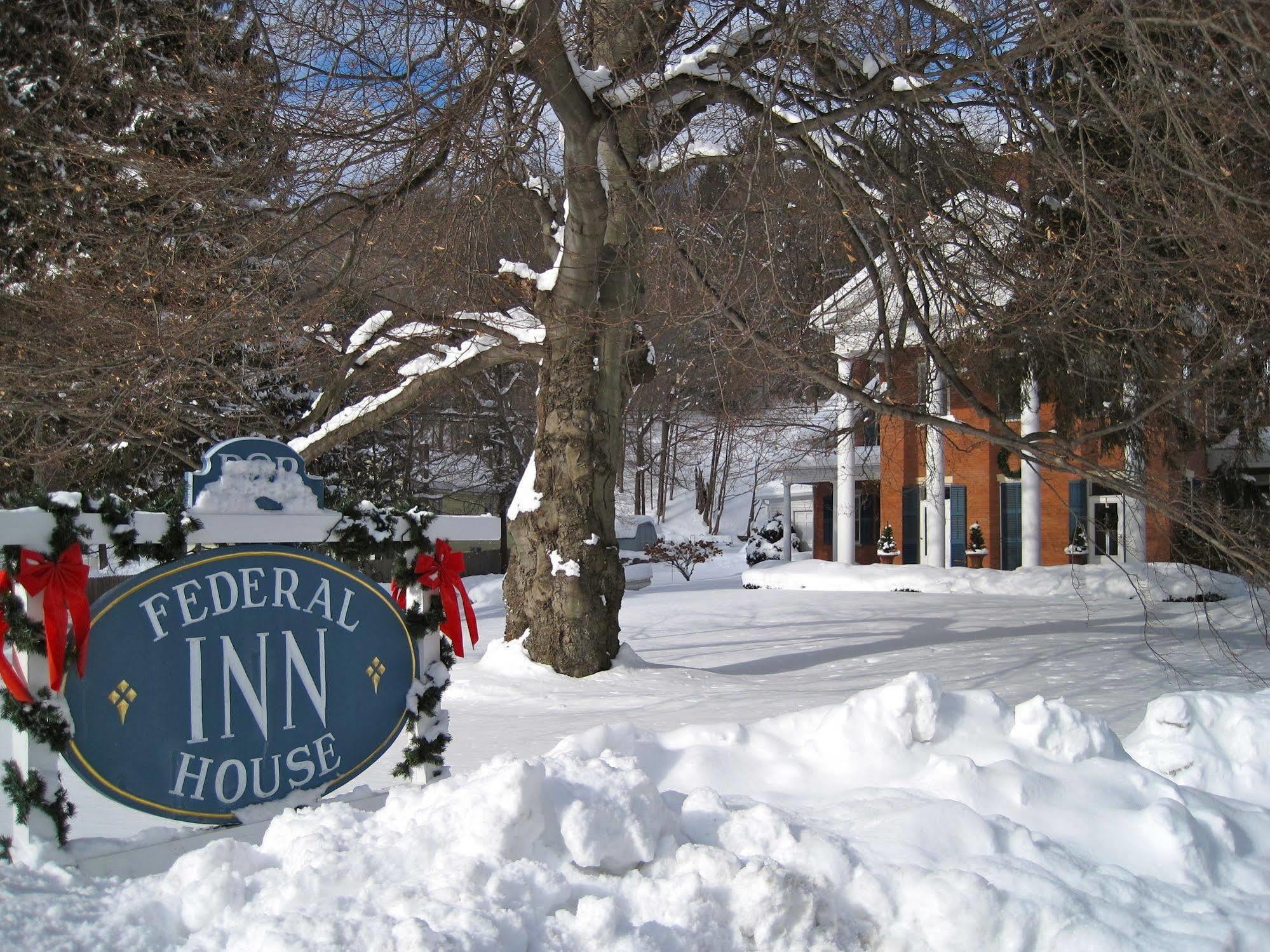 Federal House Inn ลี ภายนอก รูปภาพ